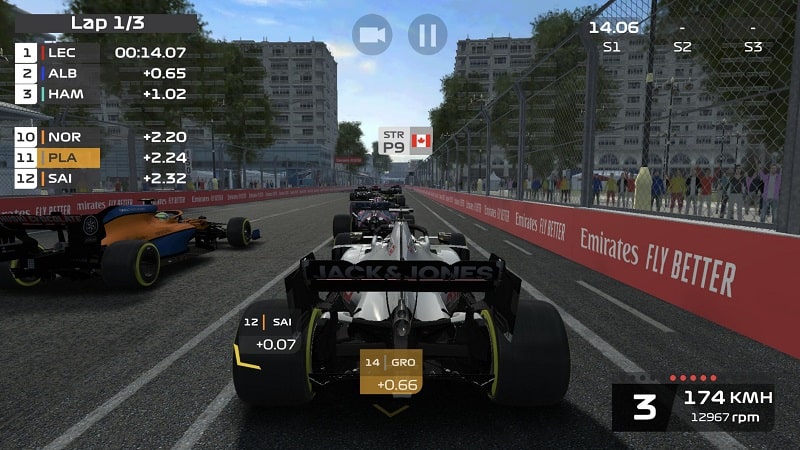 F1 Mobile Racing APK - screenshot 2
