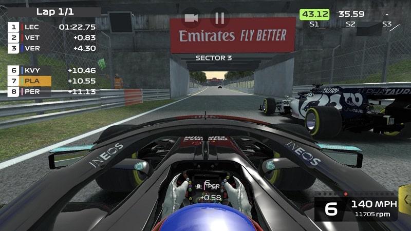 F1 Mobile Racing APK - screenshot 3