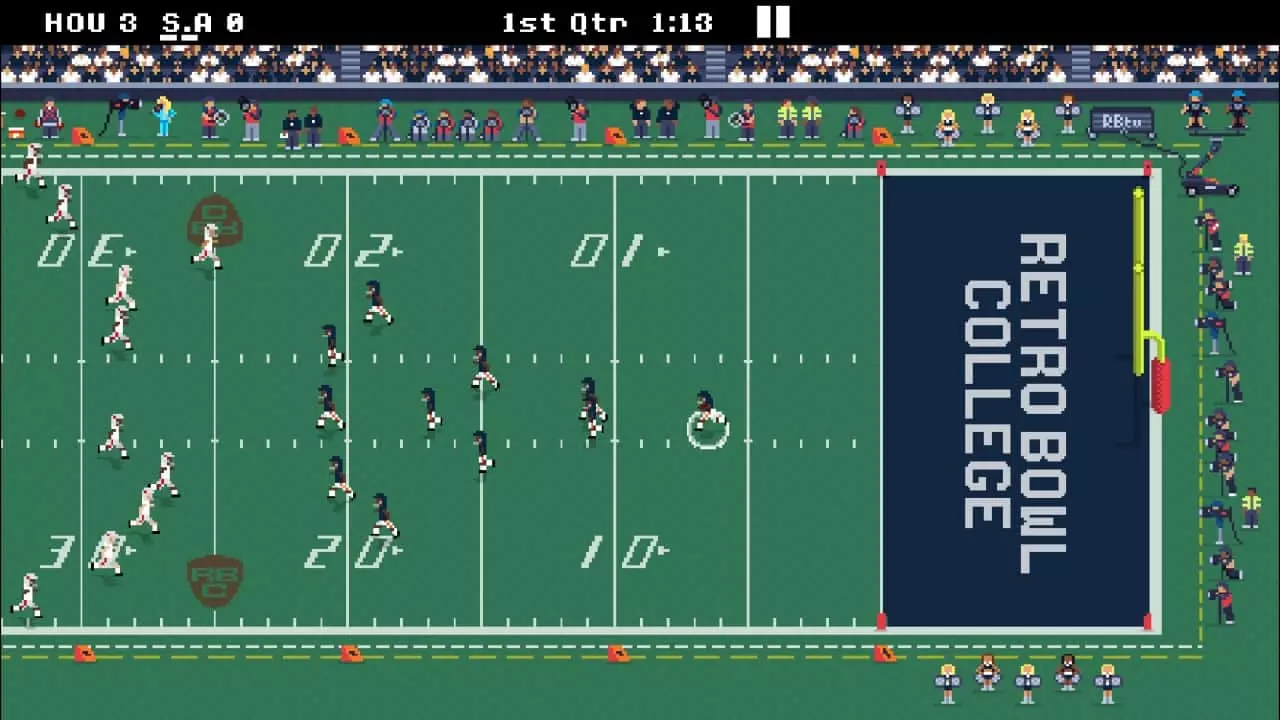 Retro Bowl College APK 1.0.17 [Full Game] for Android MOD APK icon